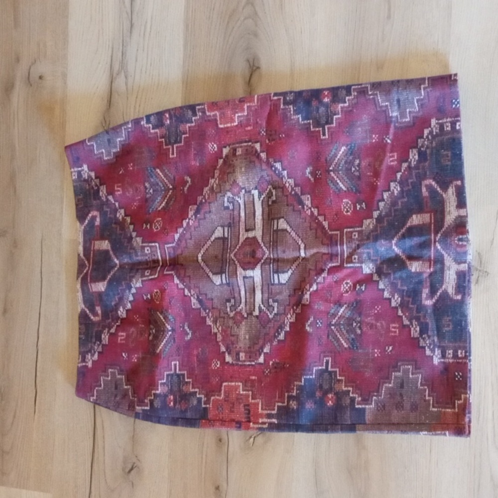 Tory Burch tapestry wool/silk blend skirt size 6